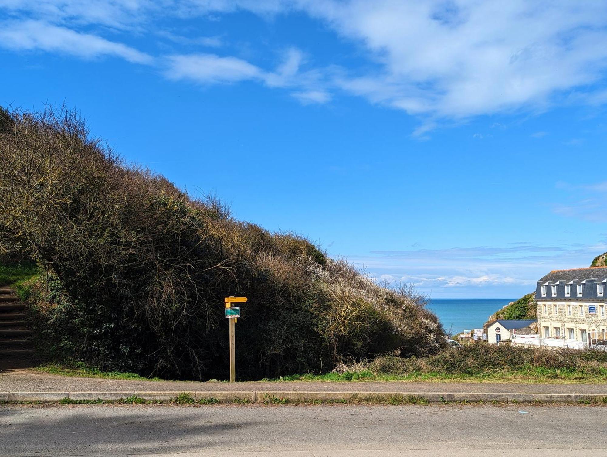 Appart Vue Mer-Au Pied Du Chemin De Randonnee " Bassan" Planguenoual Eksteriør bilde