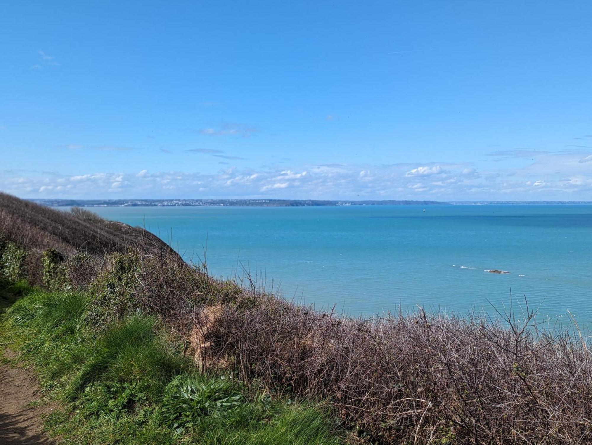Appart Vue Mer-Au Pied Du Chemin De Randonnee " Bassan" Planguenoual Eksteriør bilde